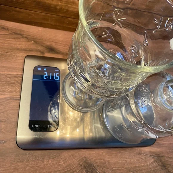 (2) Savannah Anchor Hocking Water Goblets - Picture 8 of 10